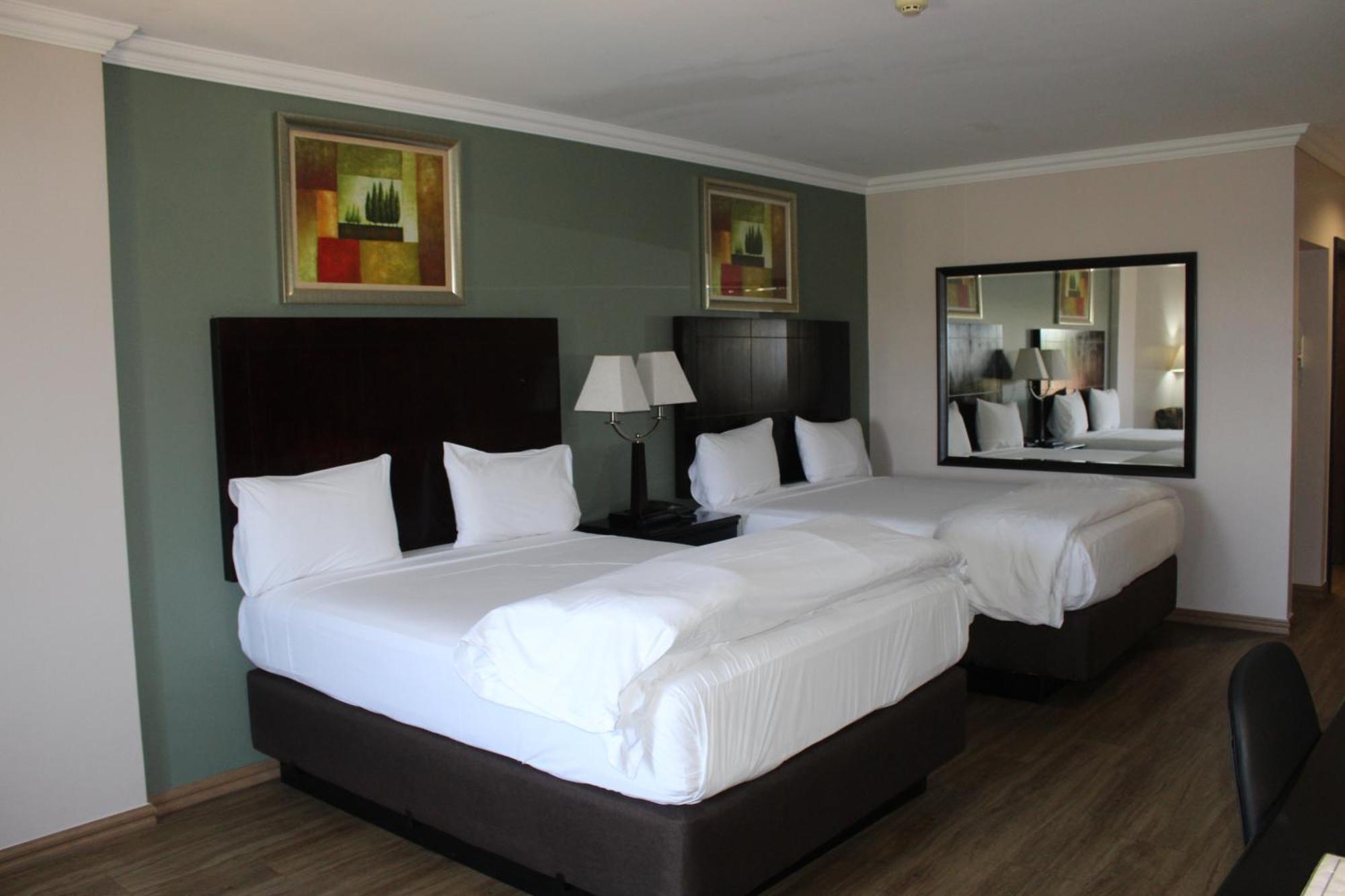 Hampshire Hotel - Ballito Exterior photo